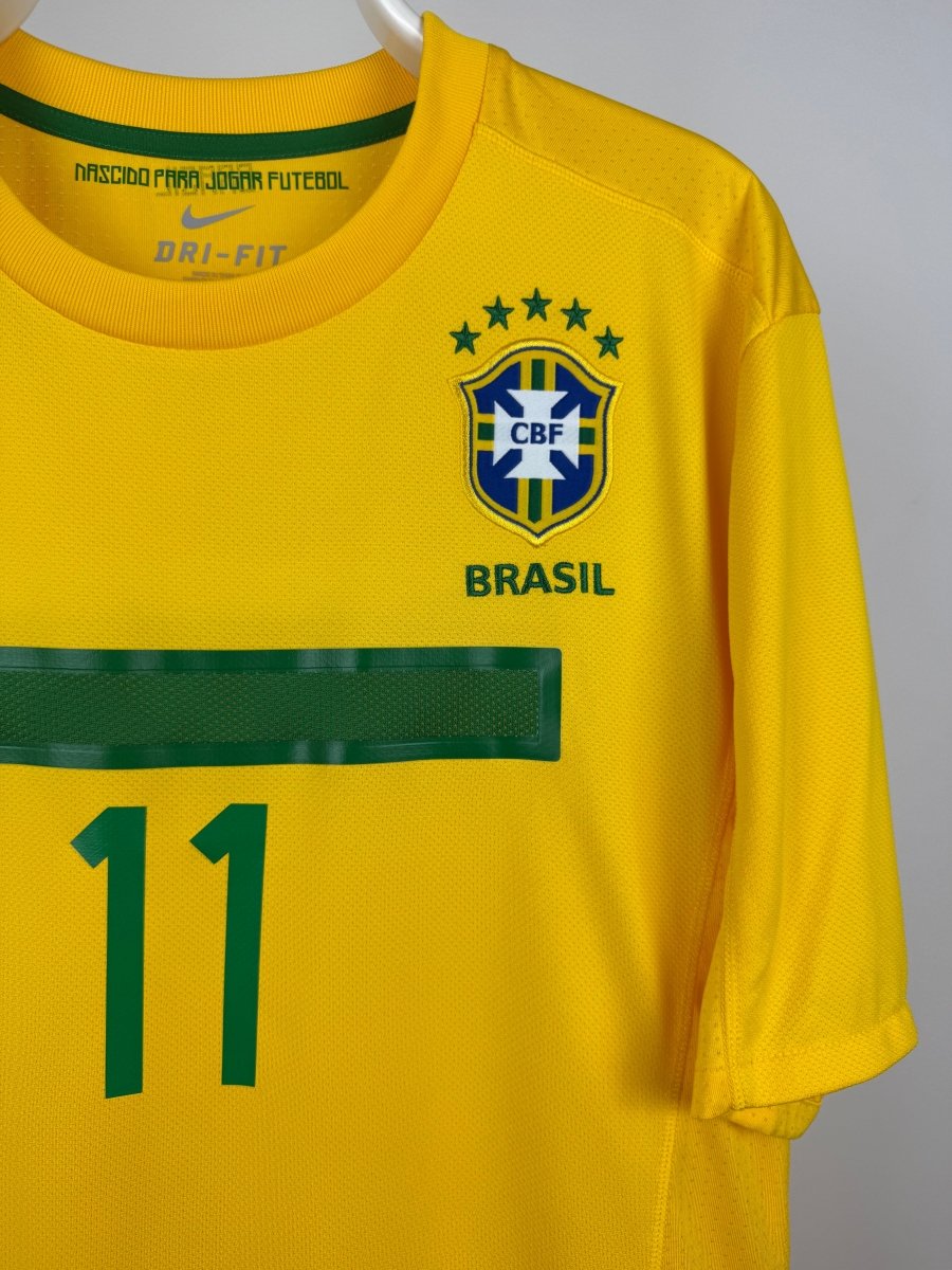 Neymar Jr. - Brazil 2011 home jersey π§π·