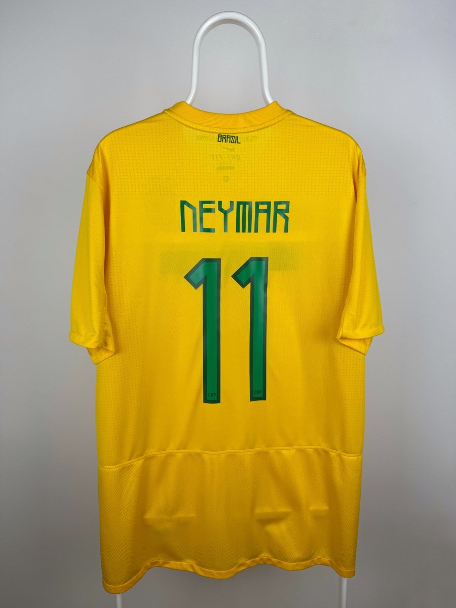 Neymar Jr. - Brazil 2011 home jersey π§π·