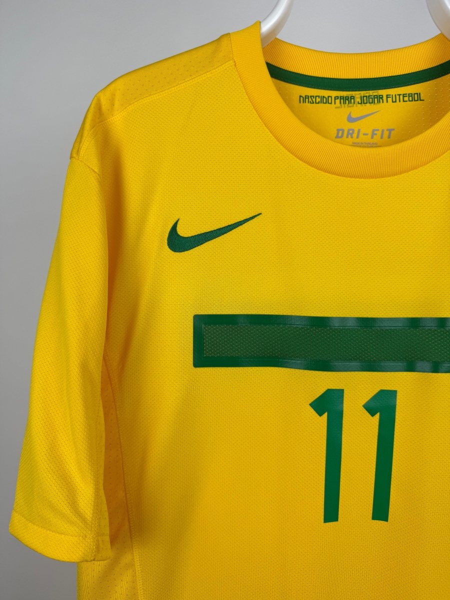 Neymar Jr. - Brazil 2011 home jersey π§π·