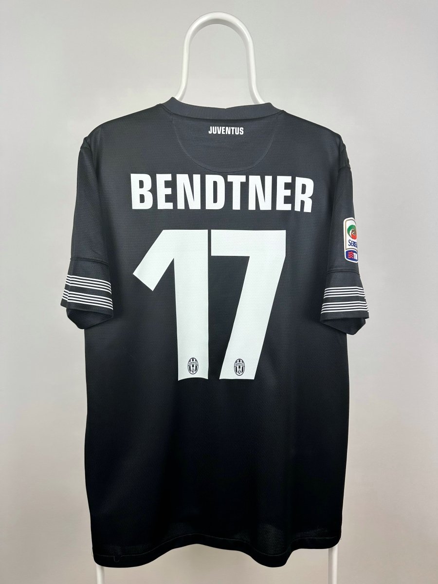 Nicklas Bendtner - Juventus 2012/13 away shirt π©π°