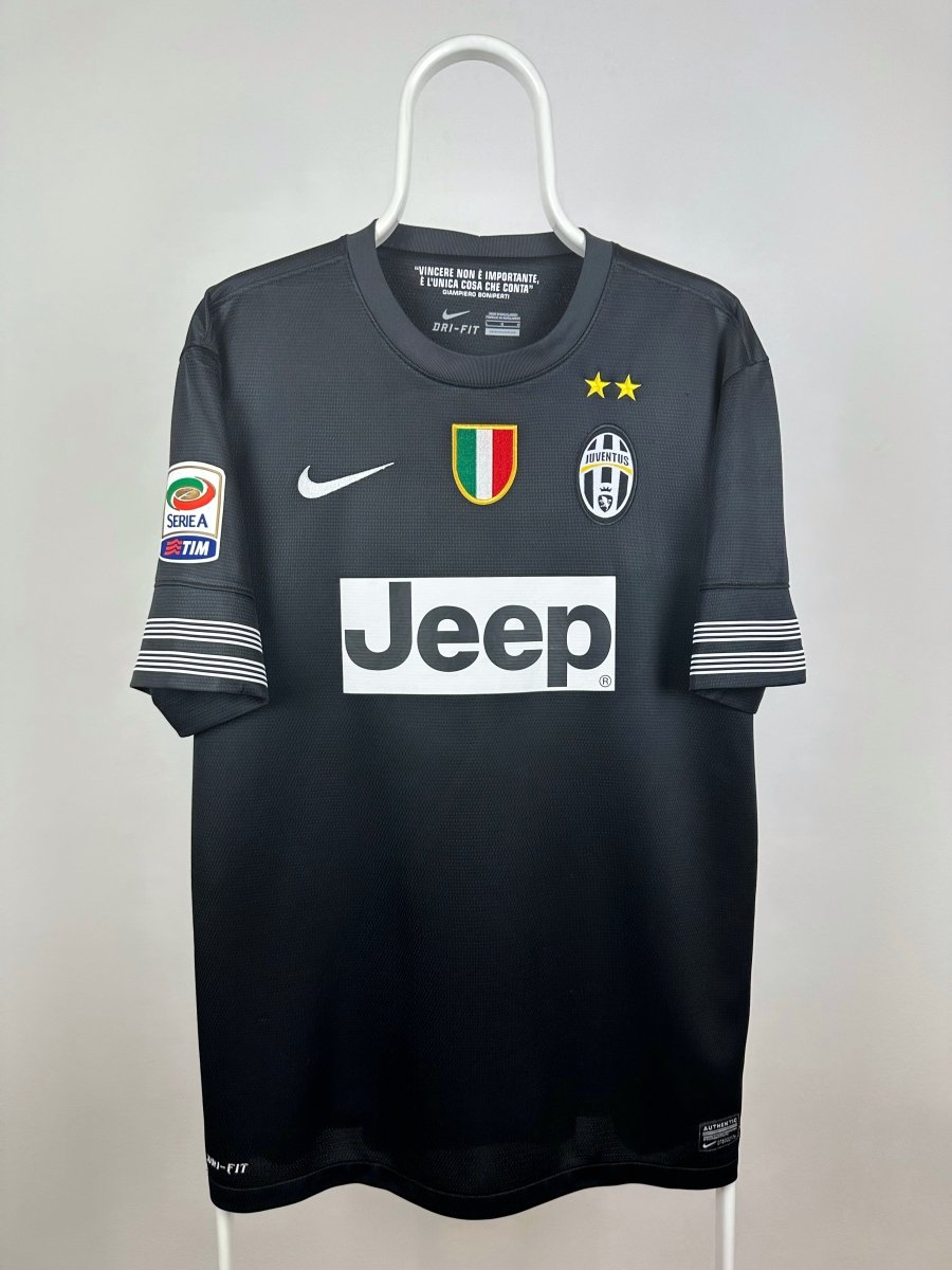 Nicklas Bendtner - Juventus 2012/13 away shirt π©π°