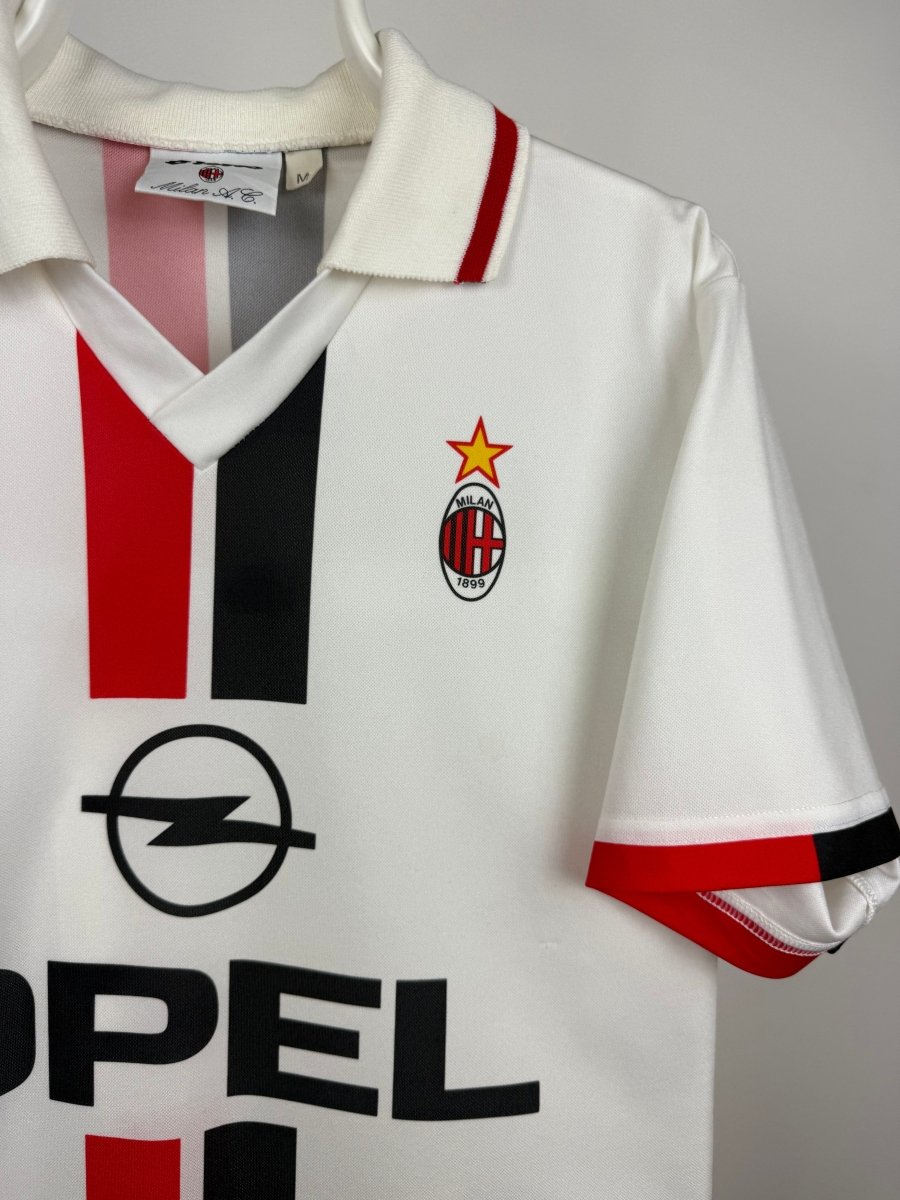 Paolo Maldini - AC Milan 1995/96 away shirt ๐ฎ๐น