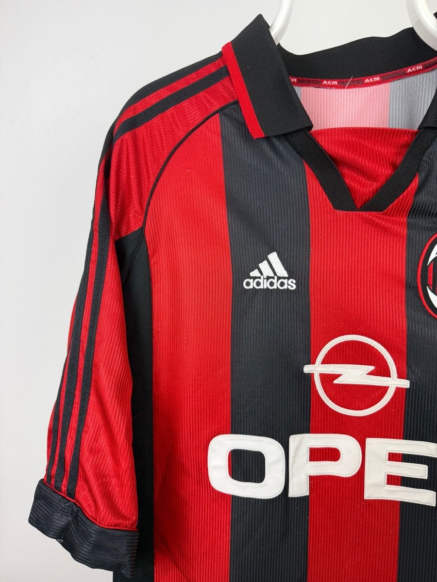 Paolo Maldini - AC Milan 1998/99 home shirt ๐ฎ๐น