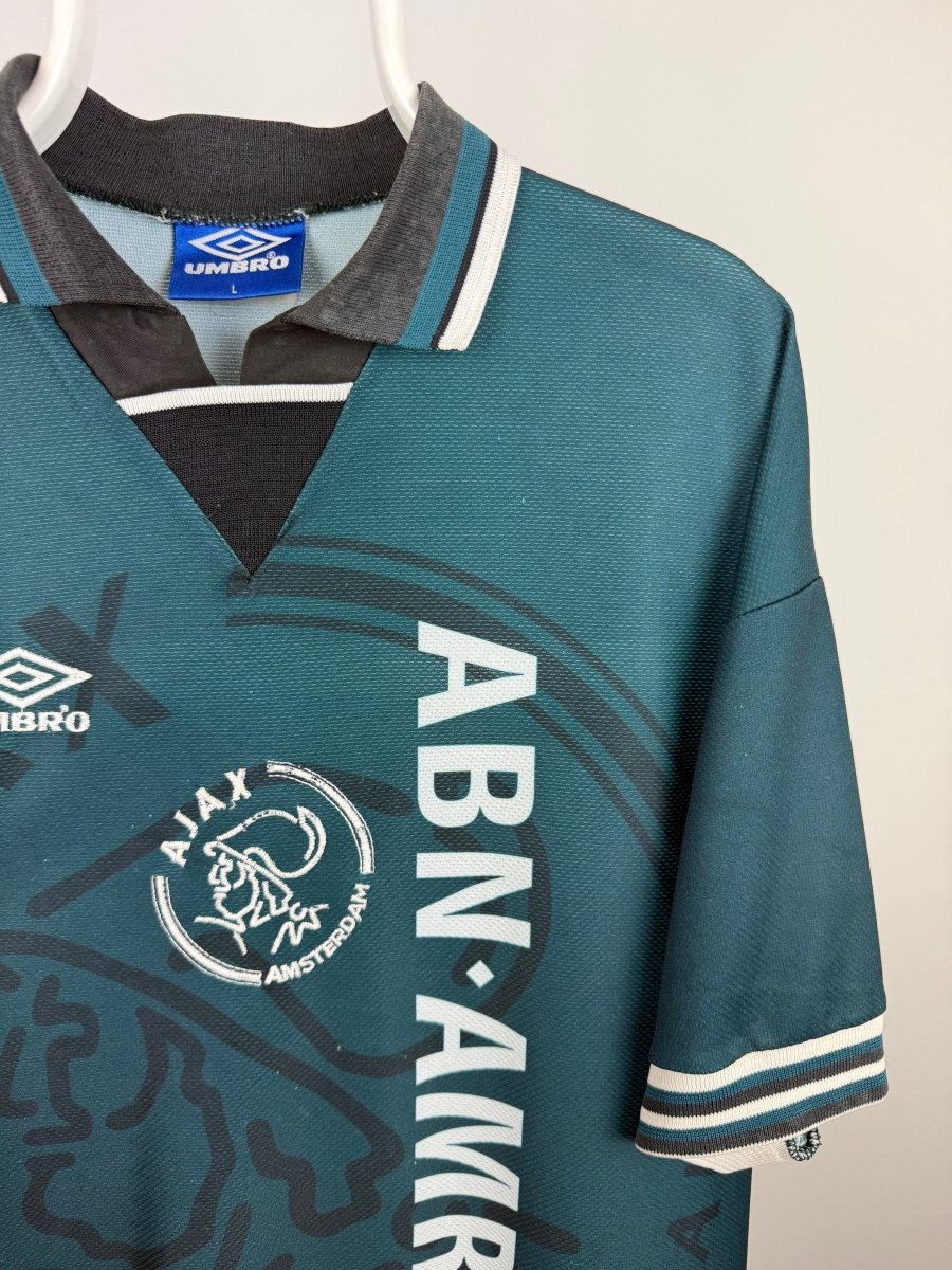 Patrick Kluivert - Ajax 1995/96 away shirt π³π±