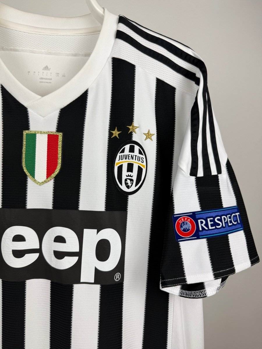 Paul Pogba - Juventus 2015/16 home shirt π«π·