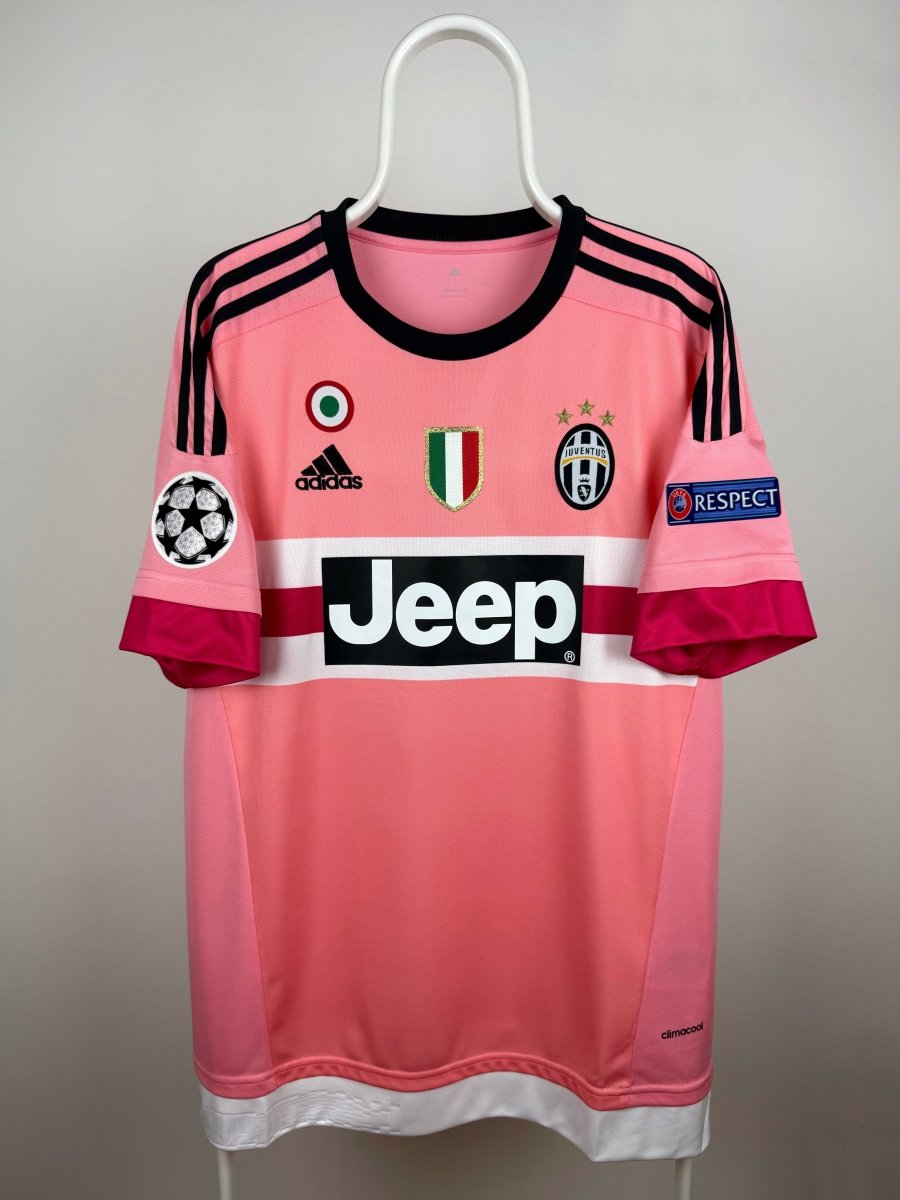 Paul Pogba - Juventus 2015/16 away shirt π«π·