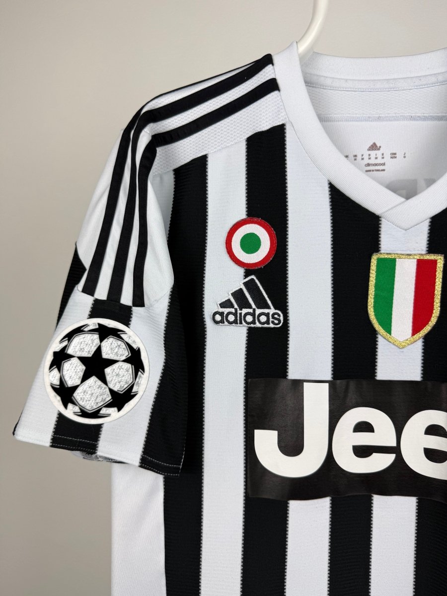 Paulo Dybala - Juventus 2015/16 home shirt π¦π·