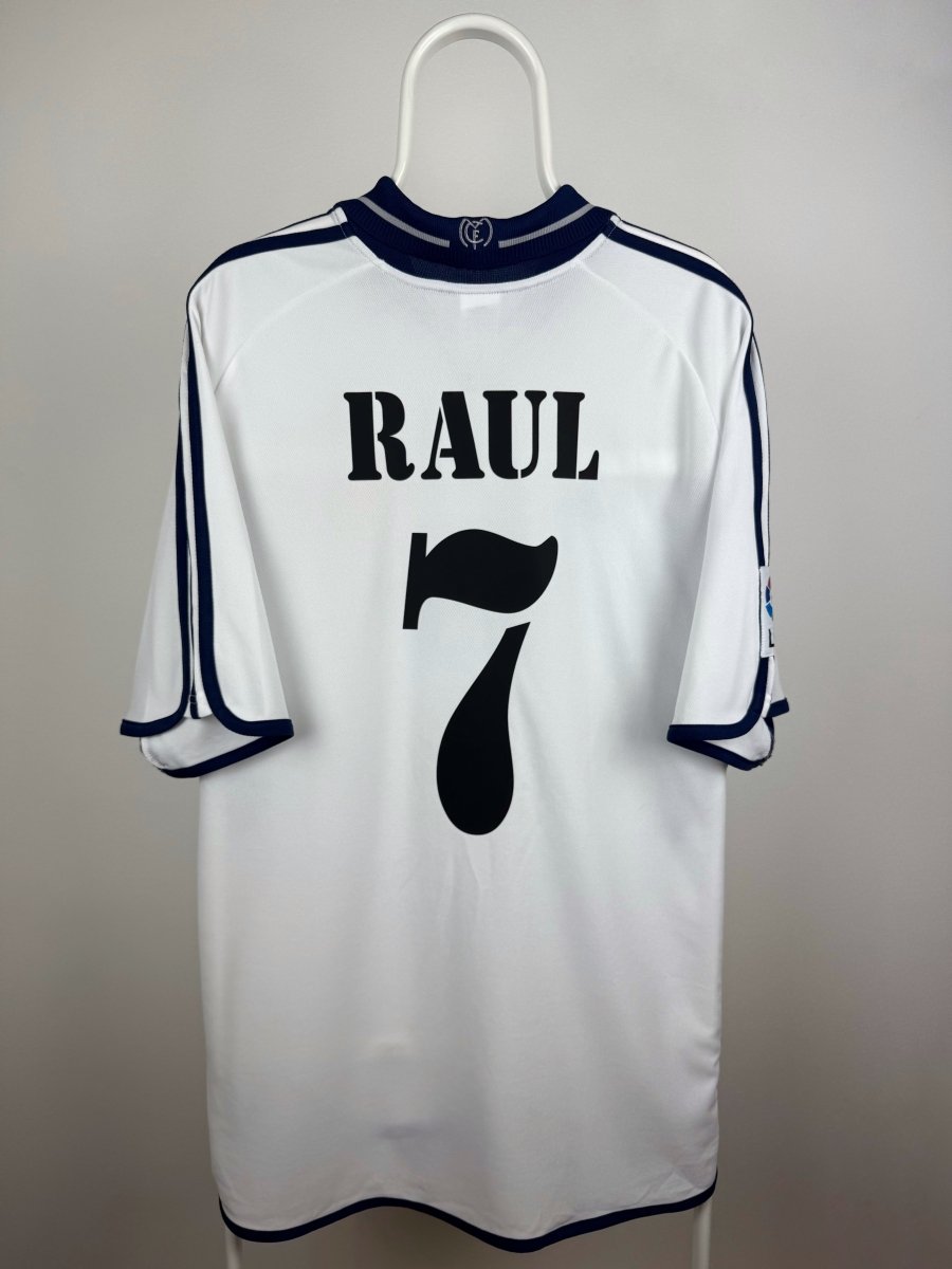 Raul Gonzalez - Real Madrid 2000/01 home shirt ๐ช๐ธ