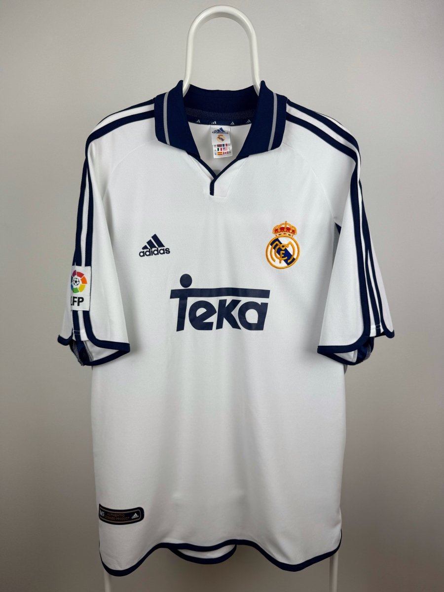 Raul Gonzalez - Real Madrid 2000/01 home shirt ๐ช๐ธ