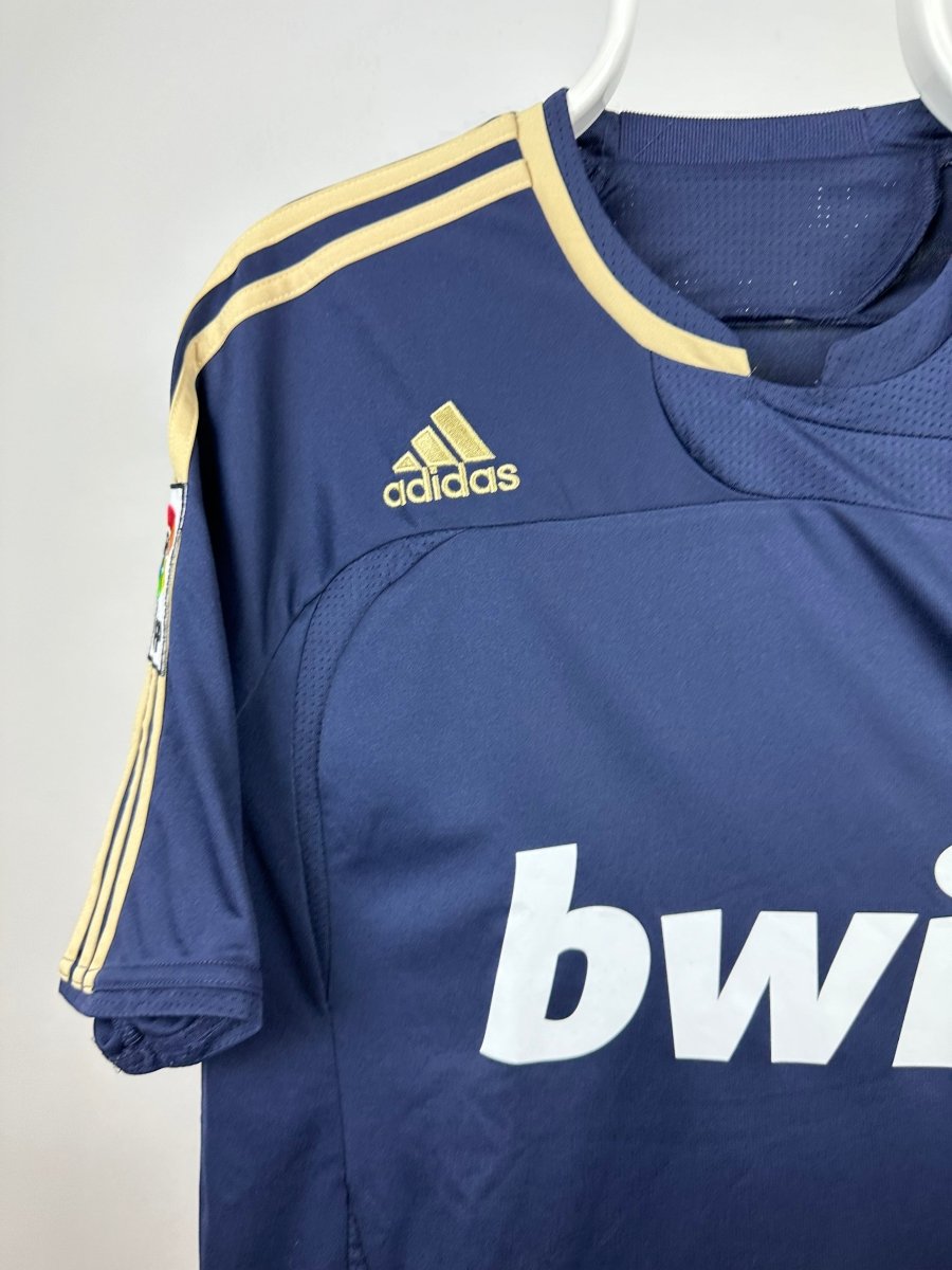 Raul Gonzalez - Real Madrid 2007/08 Away Shirt πͺπΈ