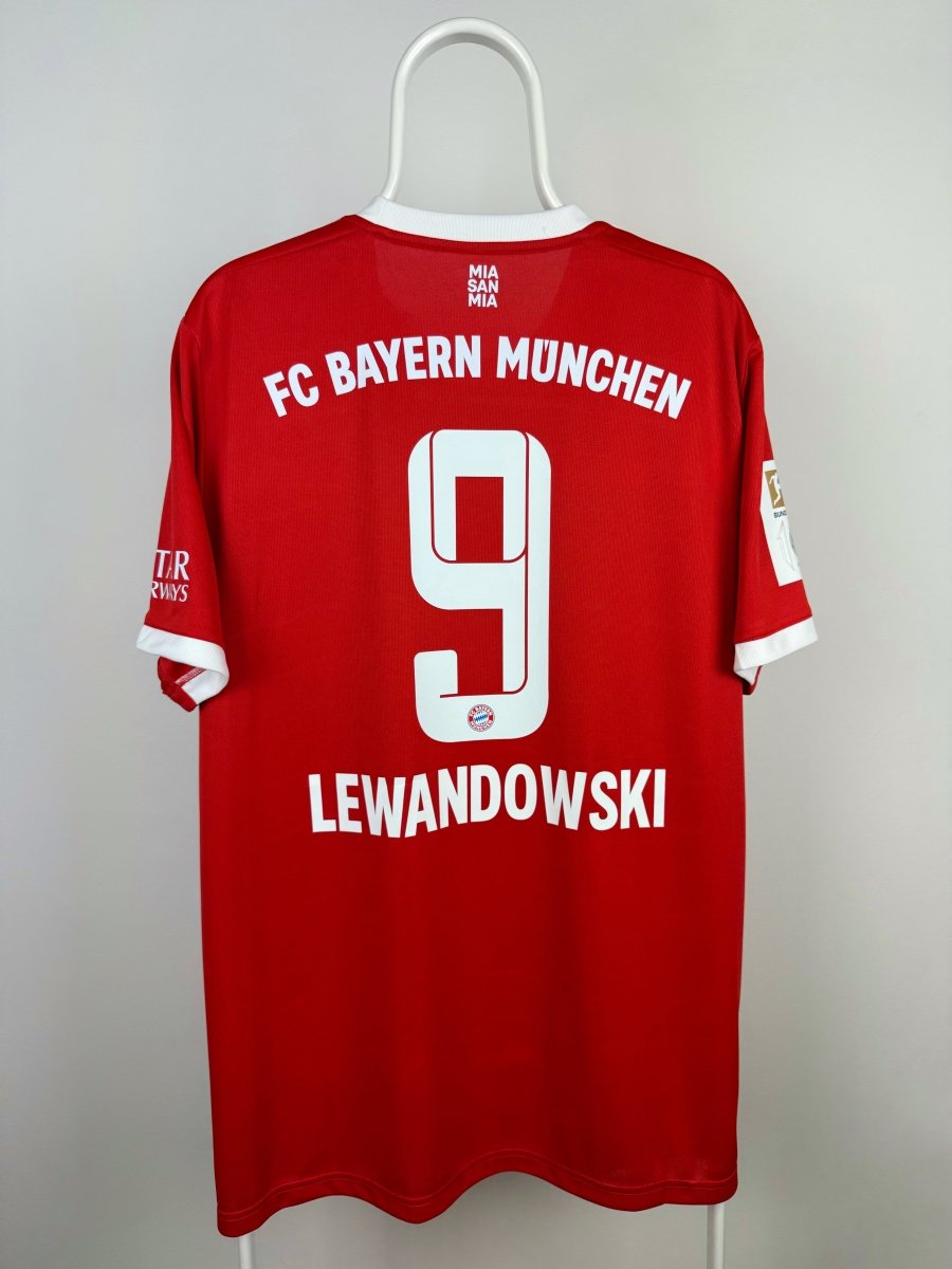 Robert Lewandowski - FC Bayern Munich 2022/23 home shirt π΅π±