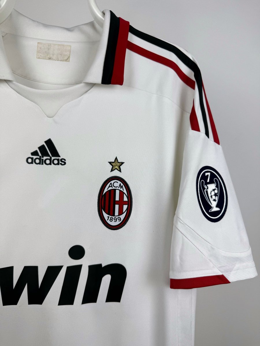 Ronaldinho - AC Milan 2009/10 away shirt π§π·
