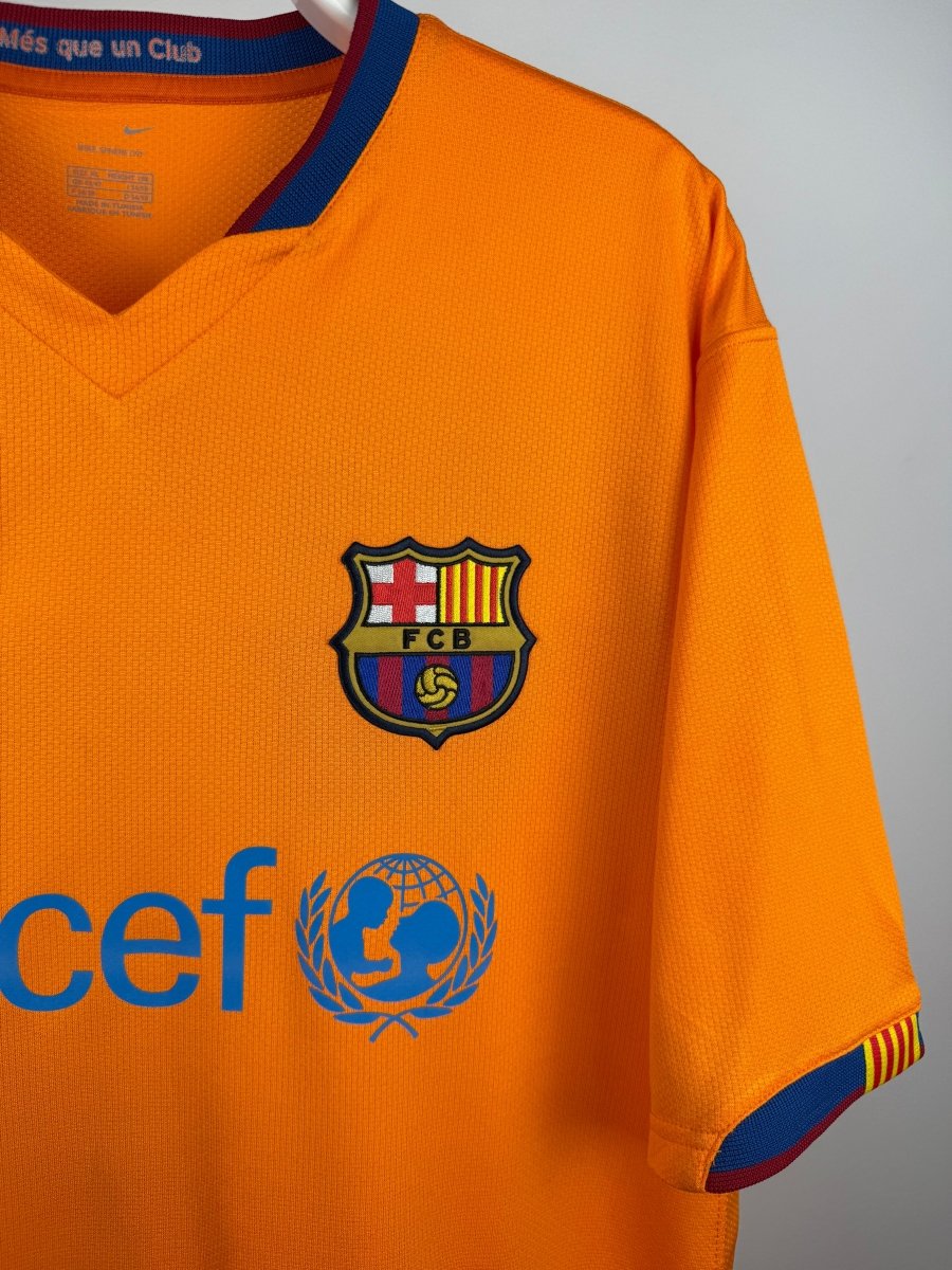 Ronaldinho - FC Barcelona 2006/08 away shirt π§π·
