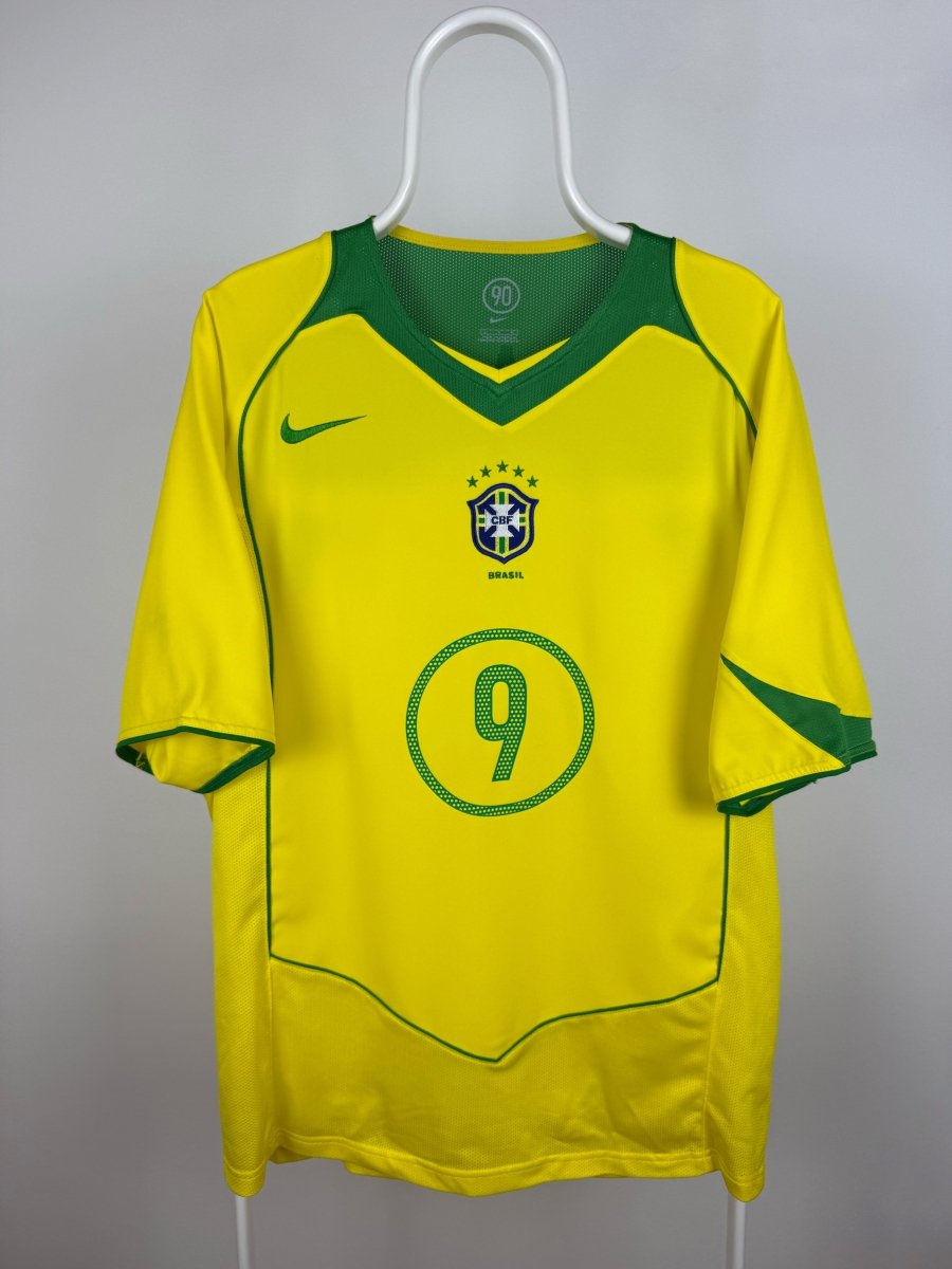 Ronaldo Nazario - Brazil 2004 Home Shirt