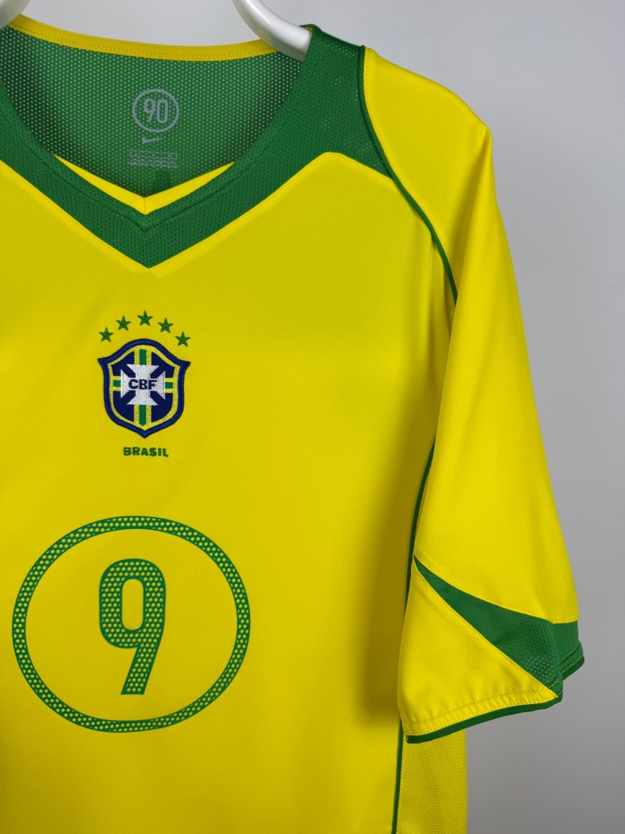 Ronaldo Nazario - Brazil 2004 Home Shirt
