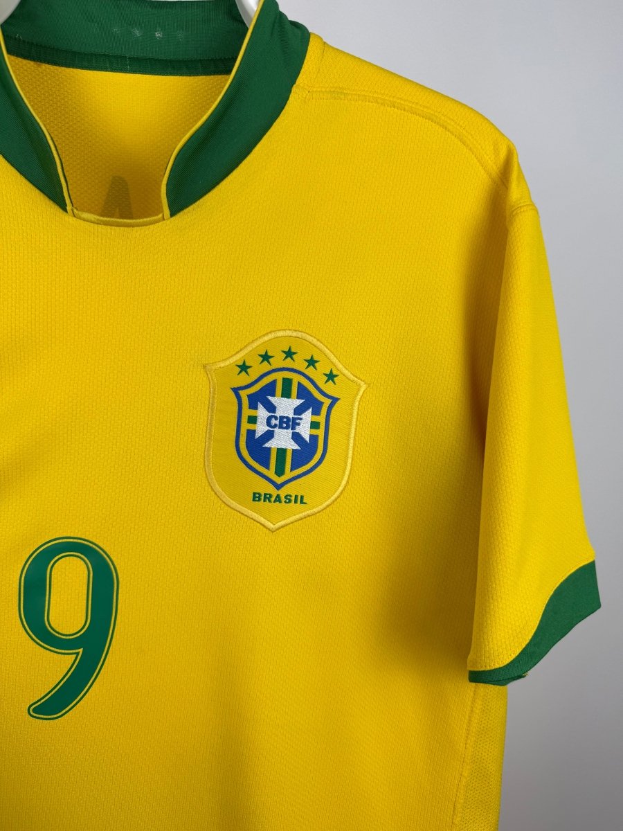 Ronaldo Nazario - Brazil 2006 Home Shirt π§π·