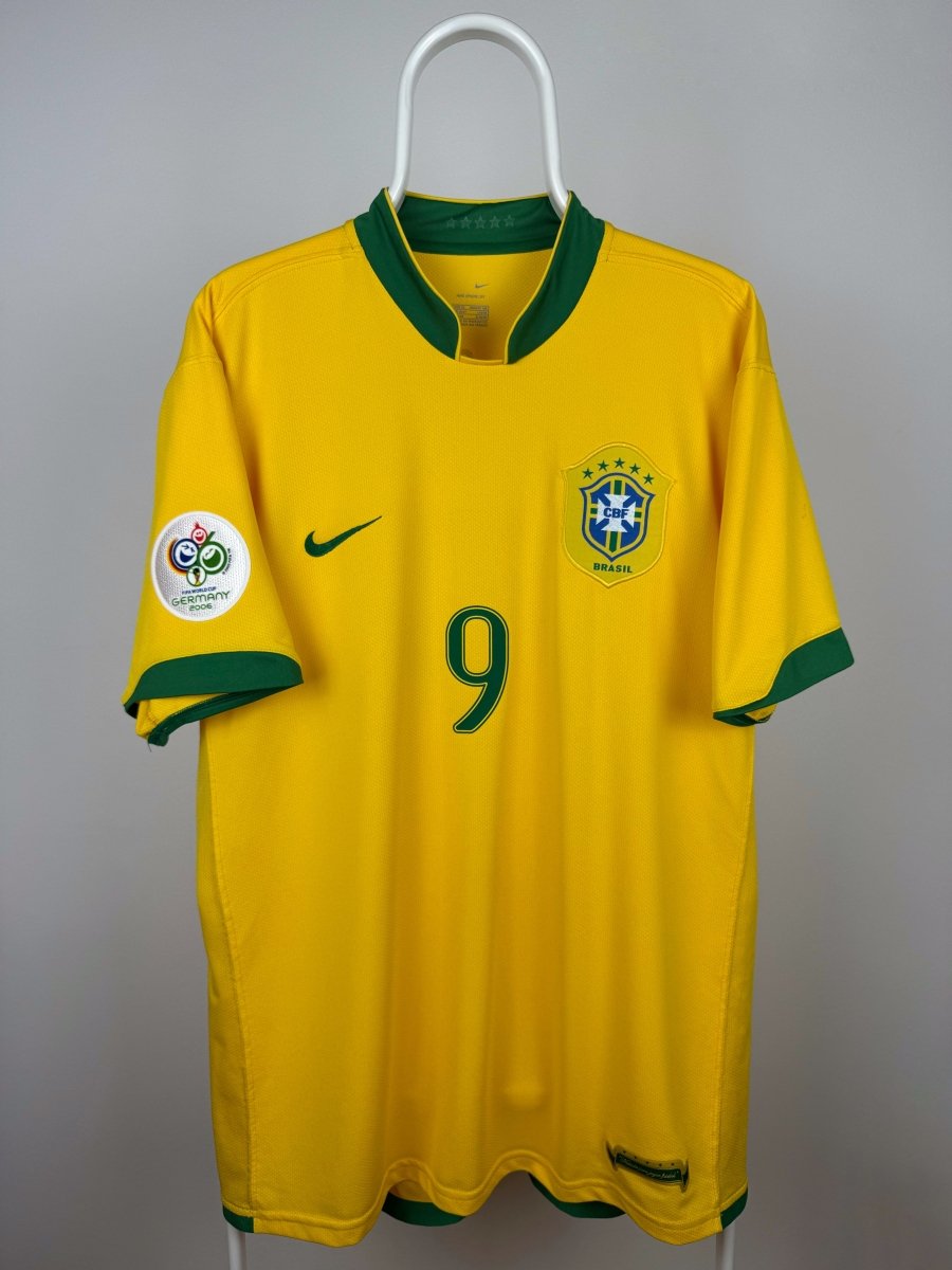 Ronaldo Nazario - Brazil 2006 home shirt π§π·