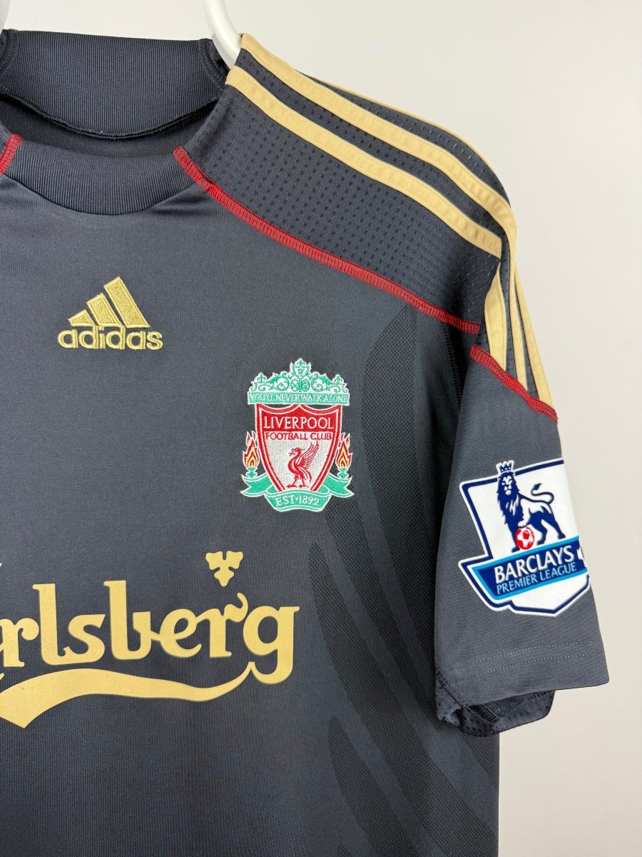 Steven Gerrard - Liverpool 2009/10 Away Shirt ๐ด๓ ง๓ ข๓ ฅ๓ ฎ๓ ง๓ ฟ