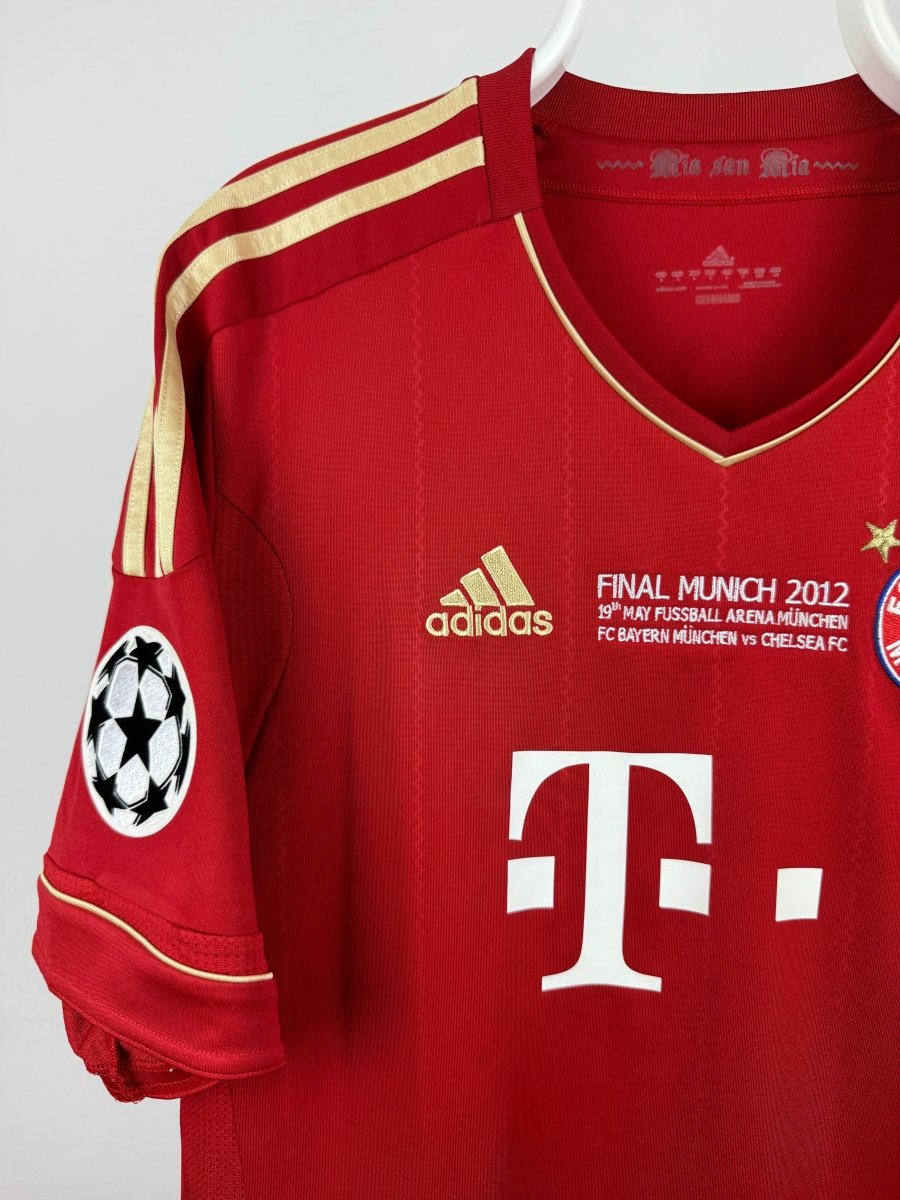Toni Kroos - Bayern Munich 2011/12 home shirt π©πͺ