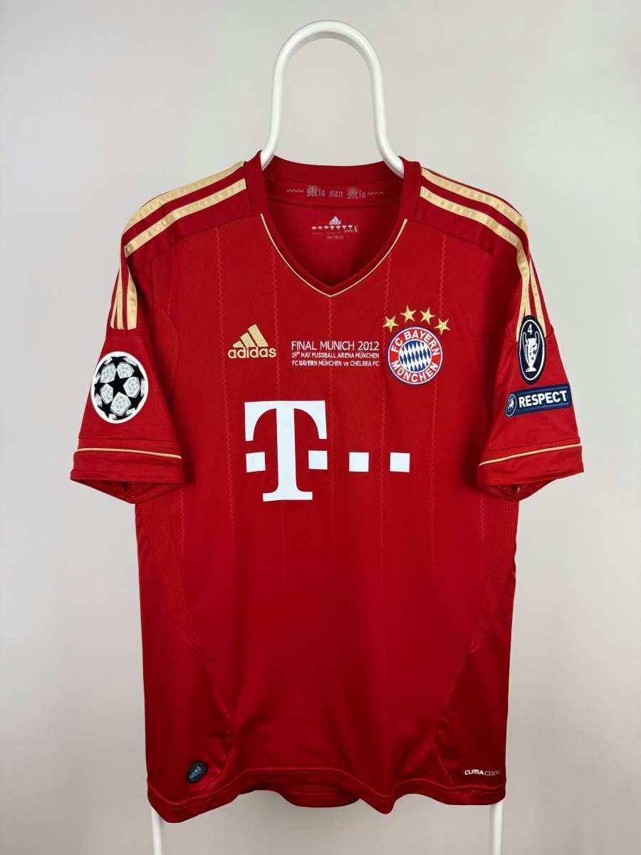 Toni Kroos - Bayern Munich 2011/12 home shirt π©πͺ