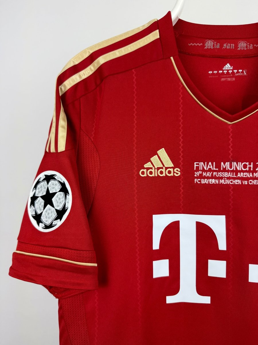 Toni Kroos - Bayern Munich 2011/12 home shirt π©πͺ
