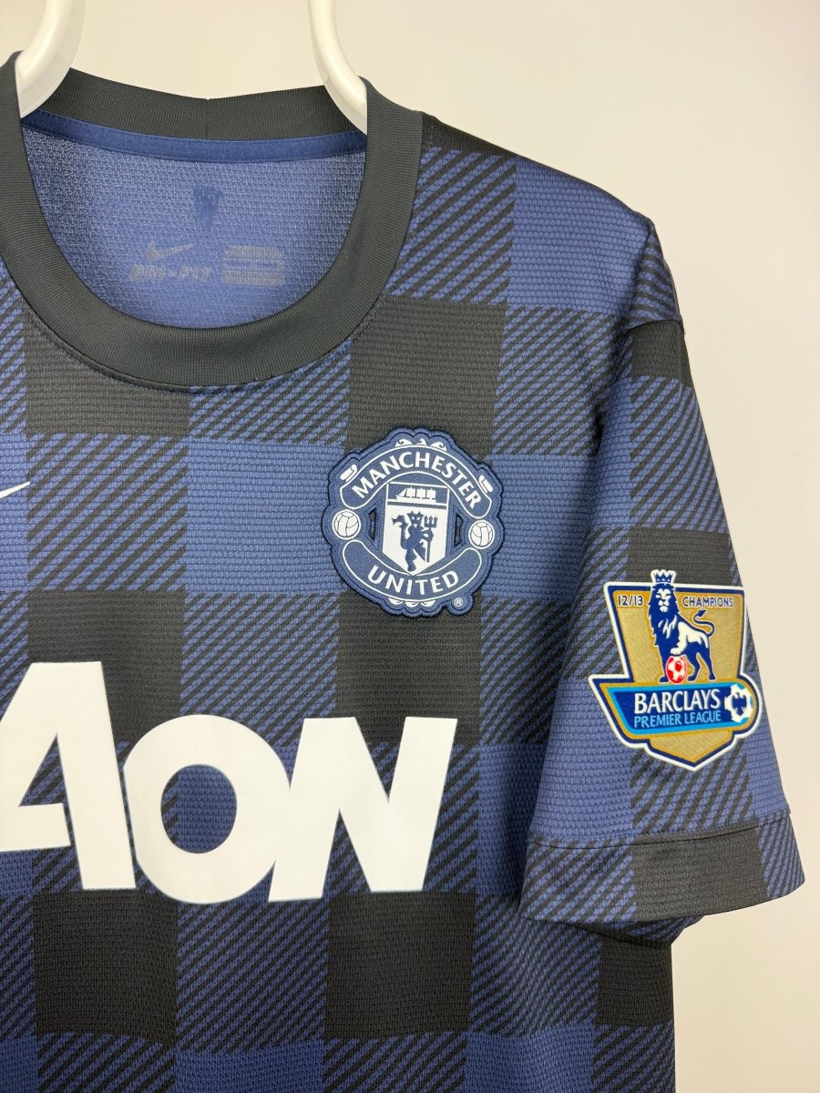 Wayne Rooney - Manchester United 2013/14 Away Shirt ๐ด๓ ง๓ ข๓ ฅ๓ ฎ๓ ง๓ ฟ