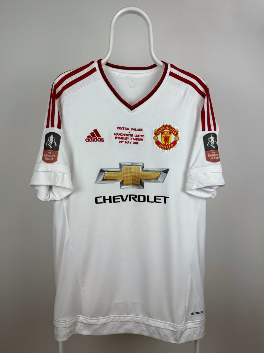 Wayne Rooney - Manchester United 2015/16 Away Shirt ๐ด๓ ง๓ ข๓ ฅ๓ ฎ๓ ง๓ ฟ