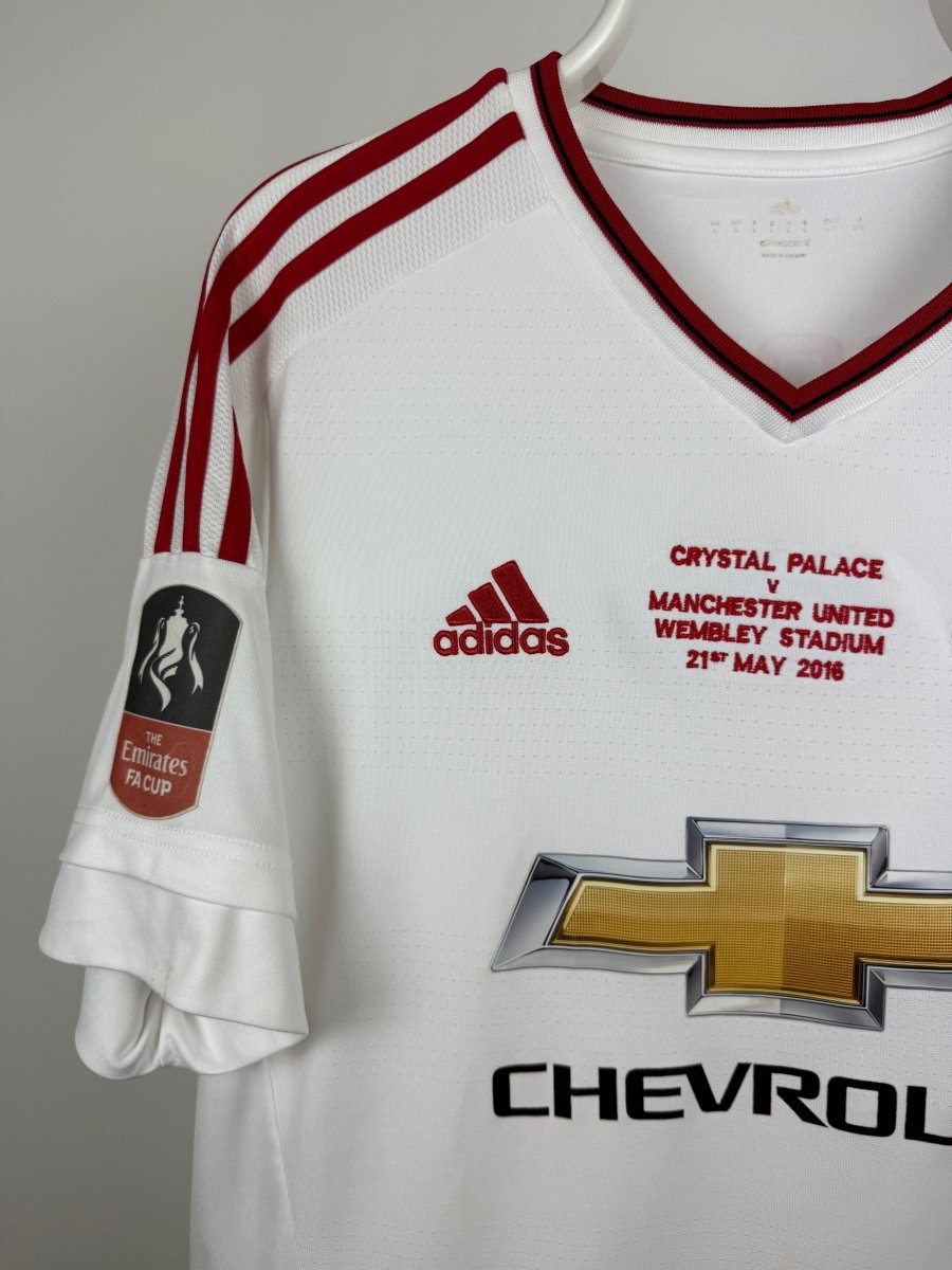 Wayne Rooney - Manchester United 2015/16 Away Shirt ๐ด๓ ง๓ ข๓ ฅ๓ ฎ๓ ง๓ ฟ