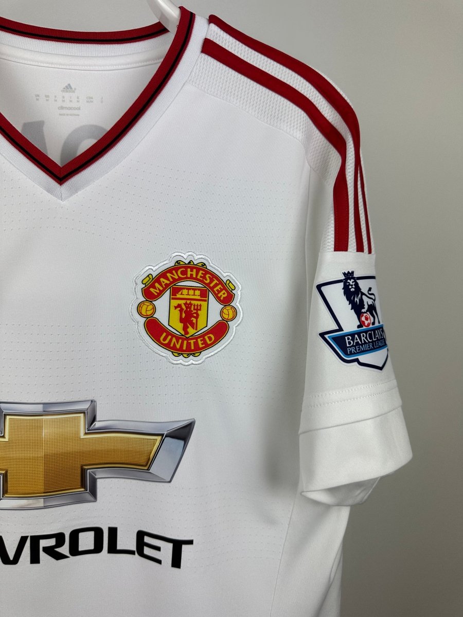 Wayne Rooney - Manchester United 2015/16 Away Shirt ๐ด๓ ง๓ ข๓ ฅ๓ ฎ๓ ง๓ ฟ