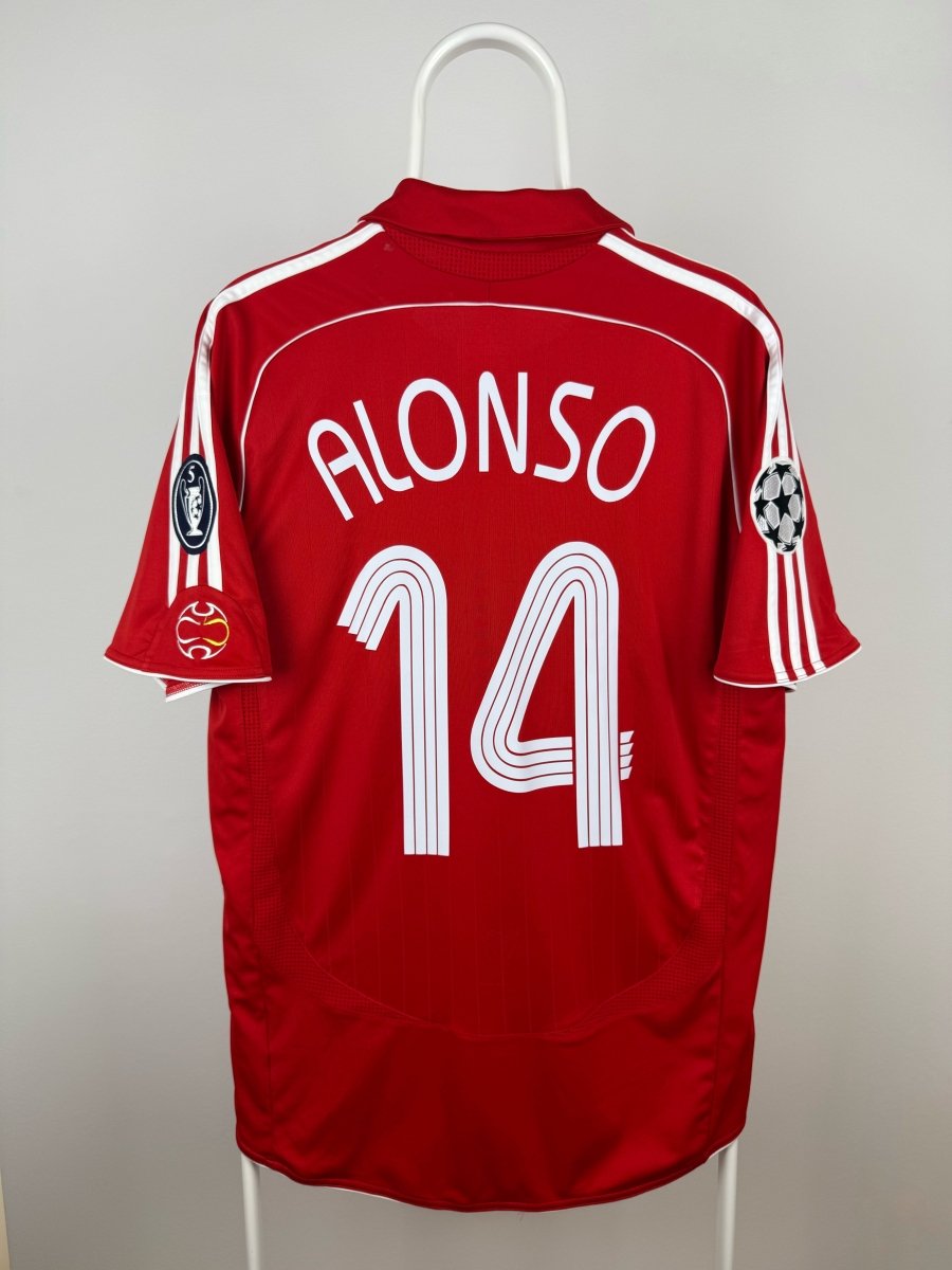 Xavi Alonso - Liverpool 2006/07 Home Shirt