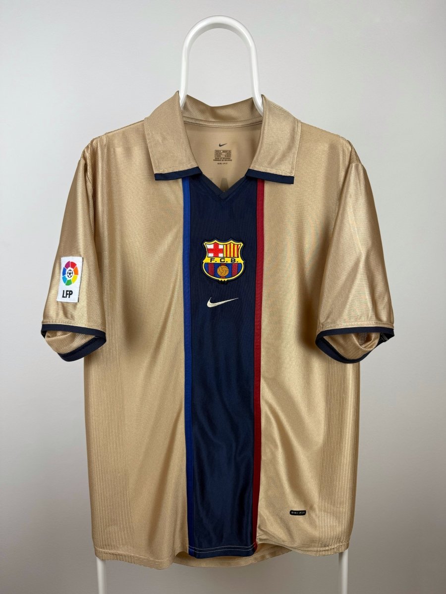 Xavi Hernandez - FC Barcelona 2001/02 away shirt πͺπΈ