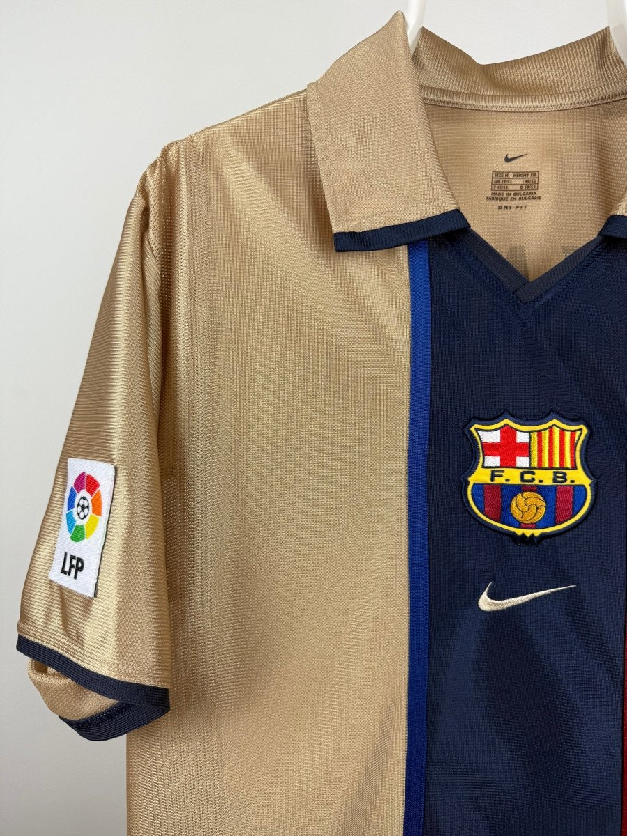 Xavi Hernandez - FC Barcelona 2001/02 away shirt πͺπΈ