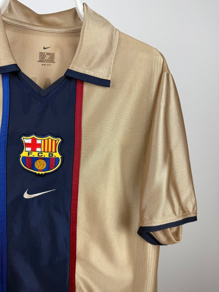 Xavi Hernandez - FC Barcelona 2001/02 away shirt πͺπΈ
