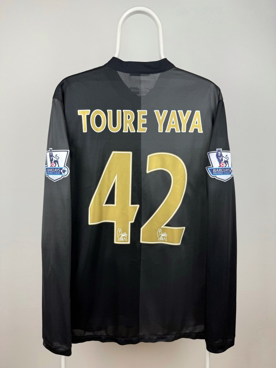 Yaya Toure - Manchester City 2013/14 away shirt ๐จ๐ฎ