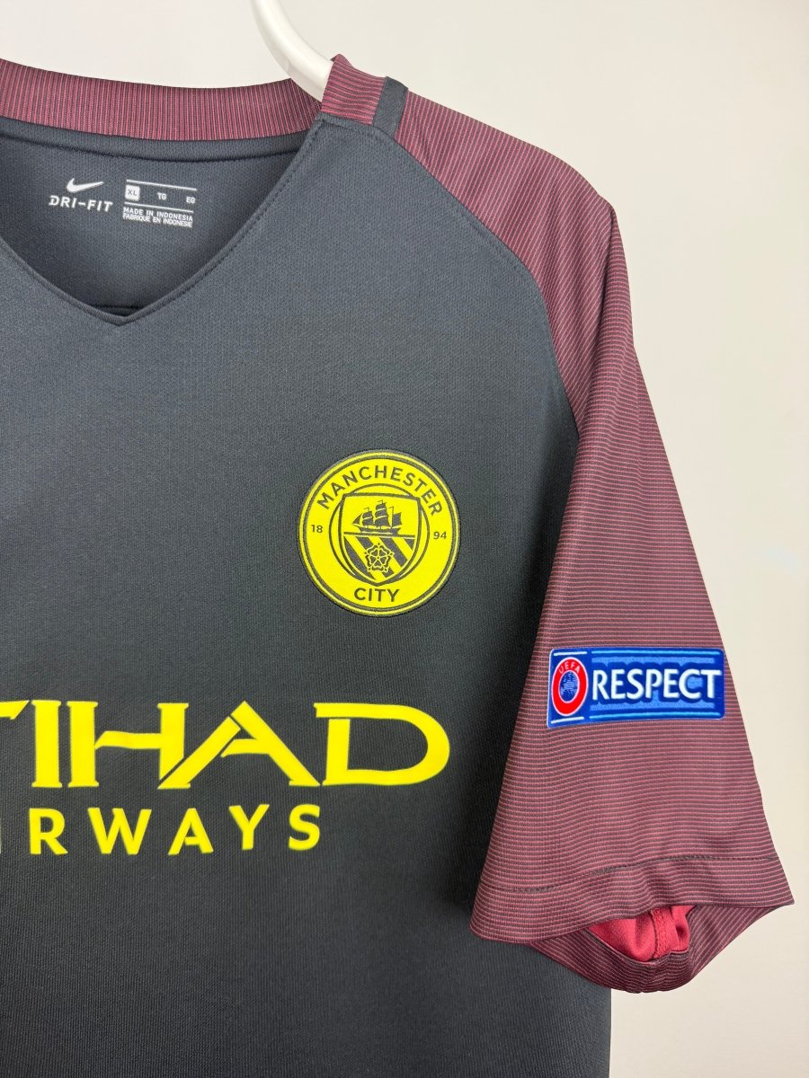 Yaya Toure - Manchester City 2016/17 away shirt ๐จ๐ฎ