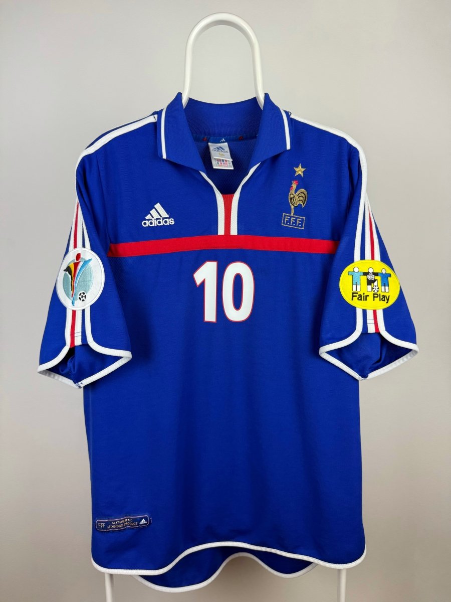 Zinedine Zidane - France 2000 home shirt π«π·
