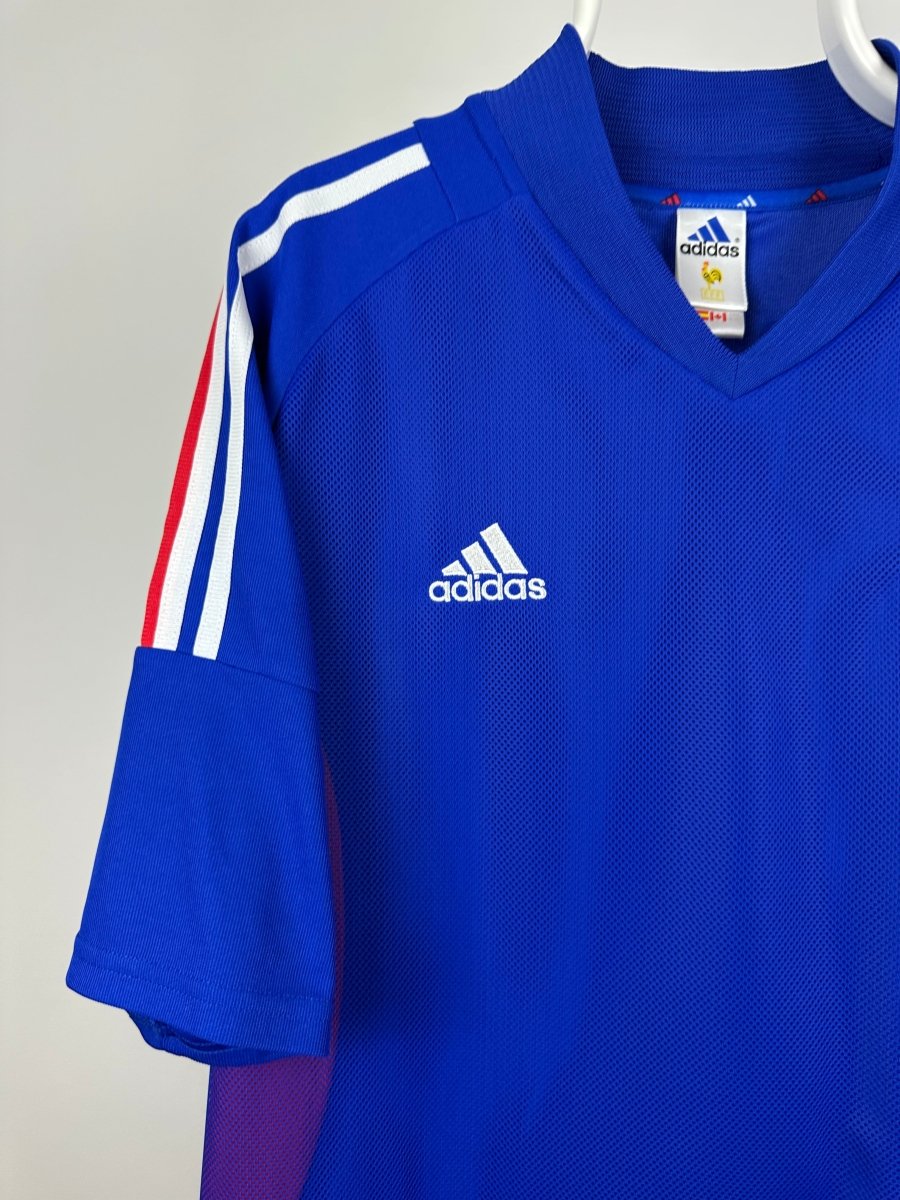 Zinedine Zidane - France 2002 home shirt π«π·