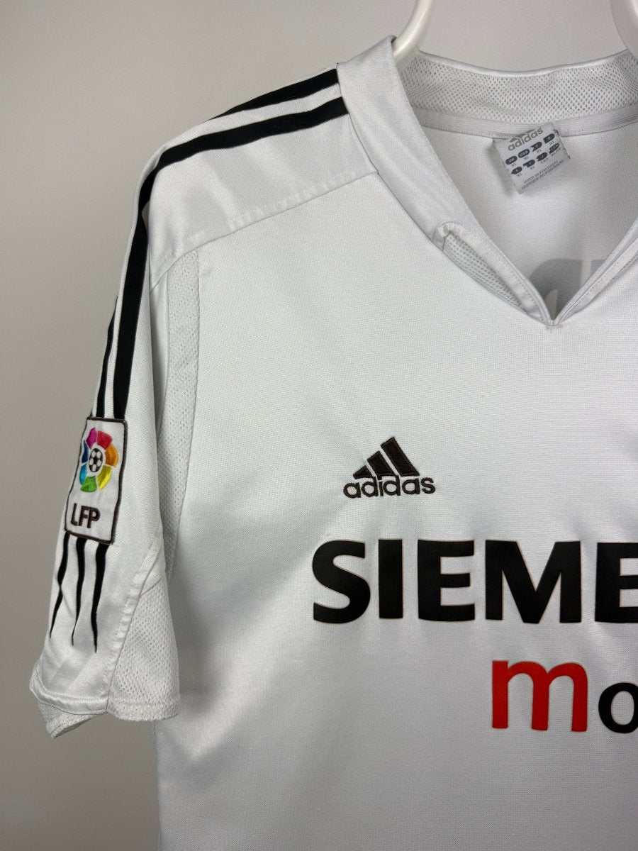 Zinedine Zidane - Real Madrid 2004/05 home shirt π«π·