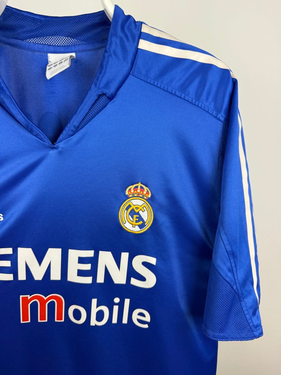 Zinedine Zidane - Real Madrid 2004/05 away shirt π«π·