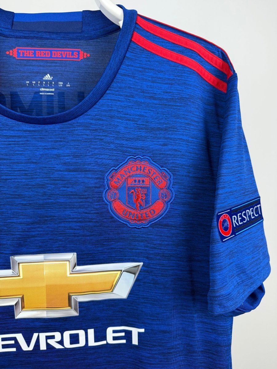 Zlatan Ibrahimovic - Manchester United 2016/17 away shirt πΈπͺ