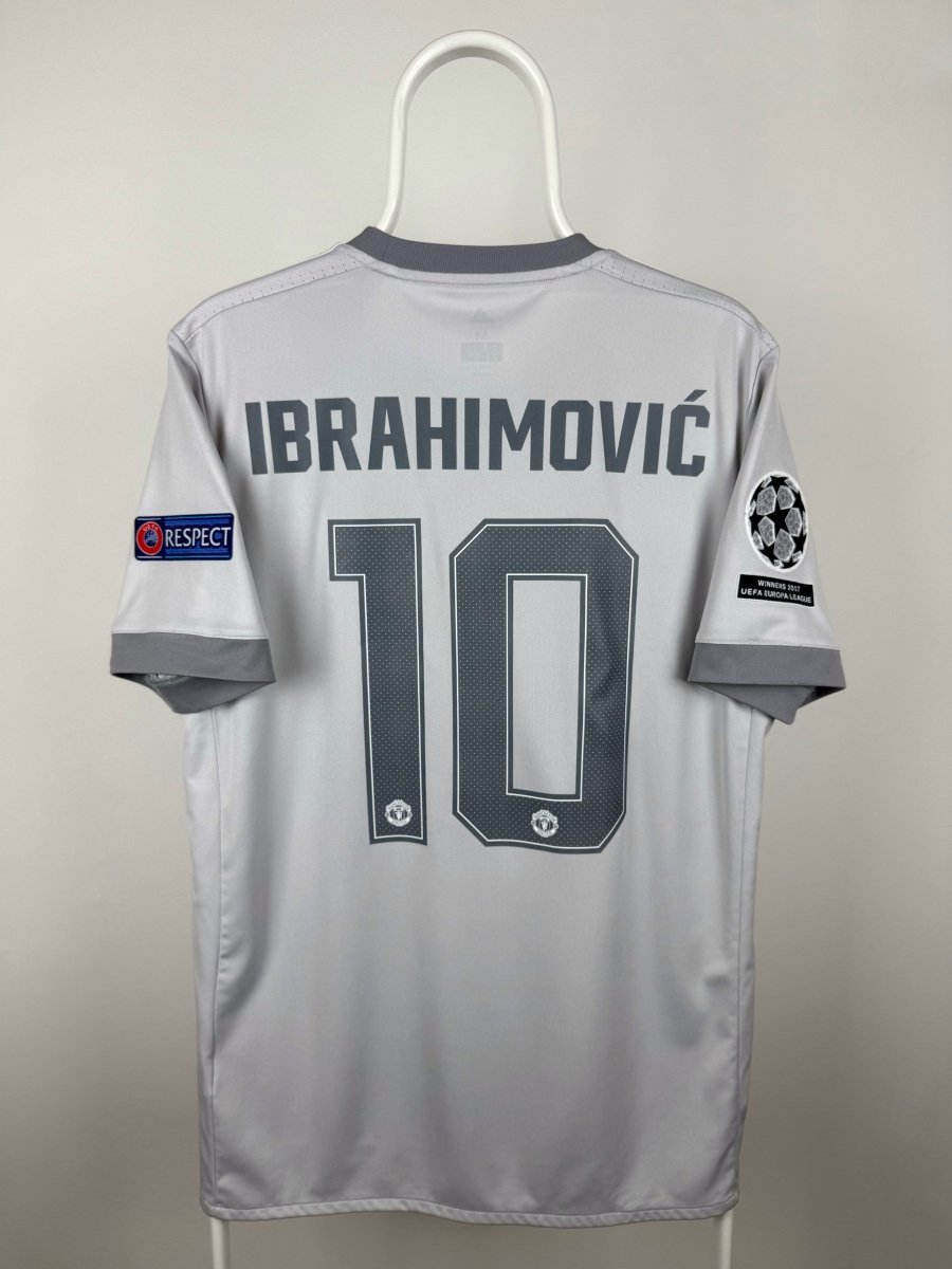 Zlatan Ibrahimovic - Manchester United 2017/18 away shirt 🇸🇪