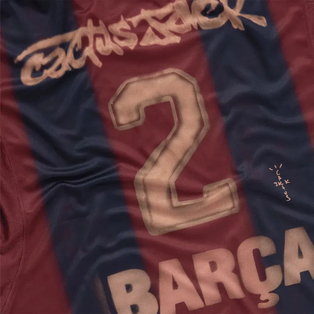 FC Barcelona 2000/01 Home Oversized Shirt