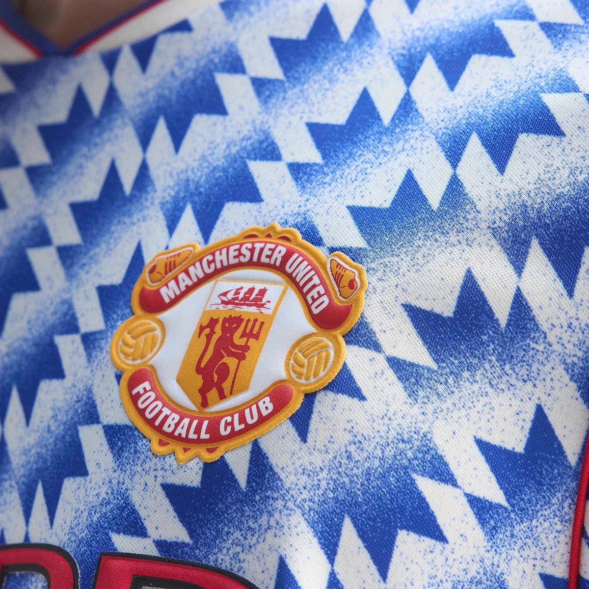 Manchester United 1990 Away Shirt