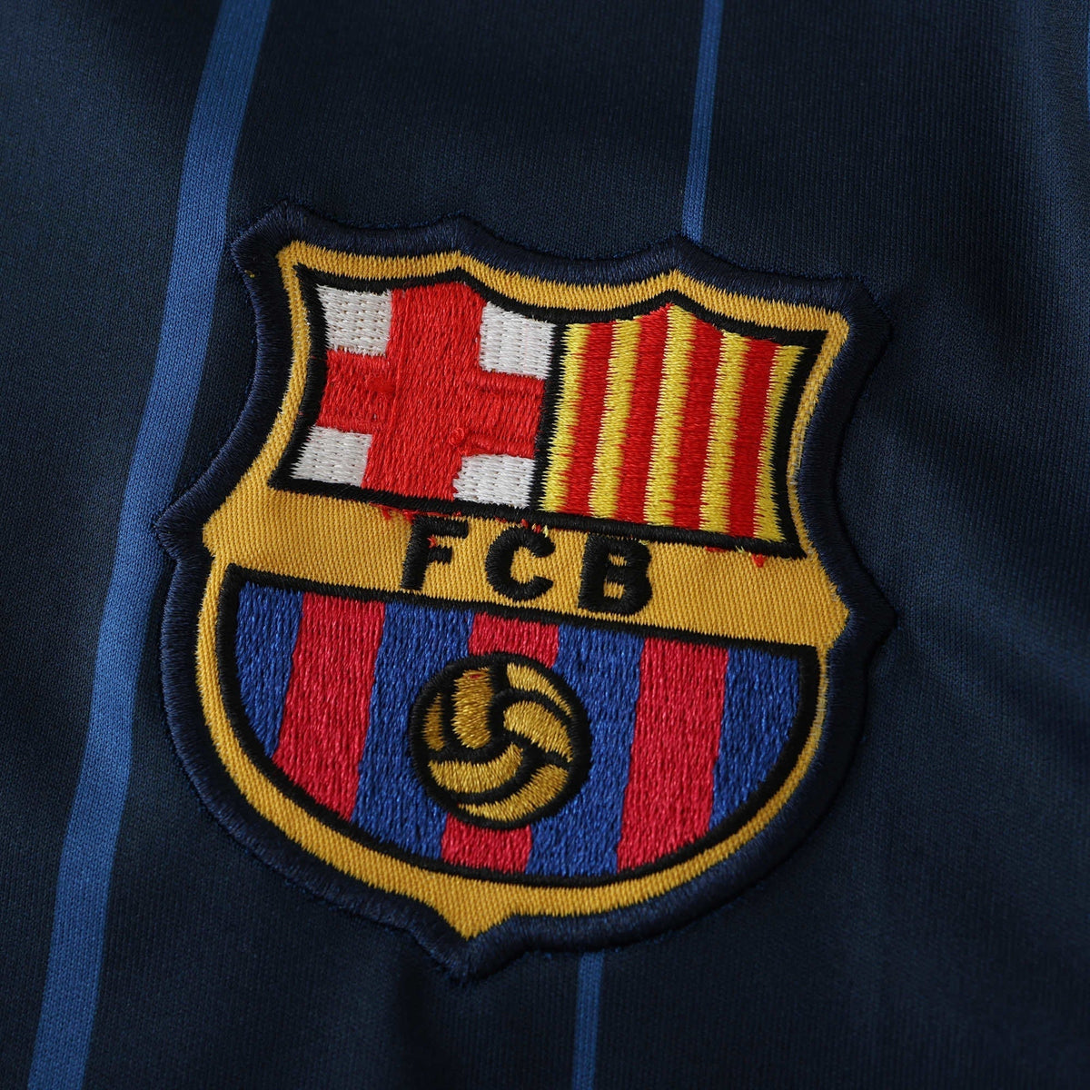 FC Barcelona 2004/05 Away Shirt