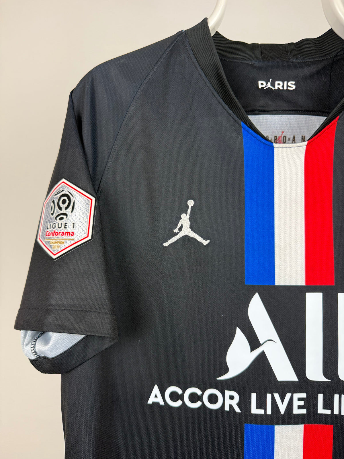 Neymar Jr. - Paris Saint Germain 2019/20 Away Shirt
