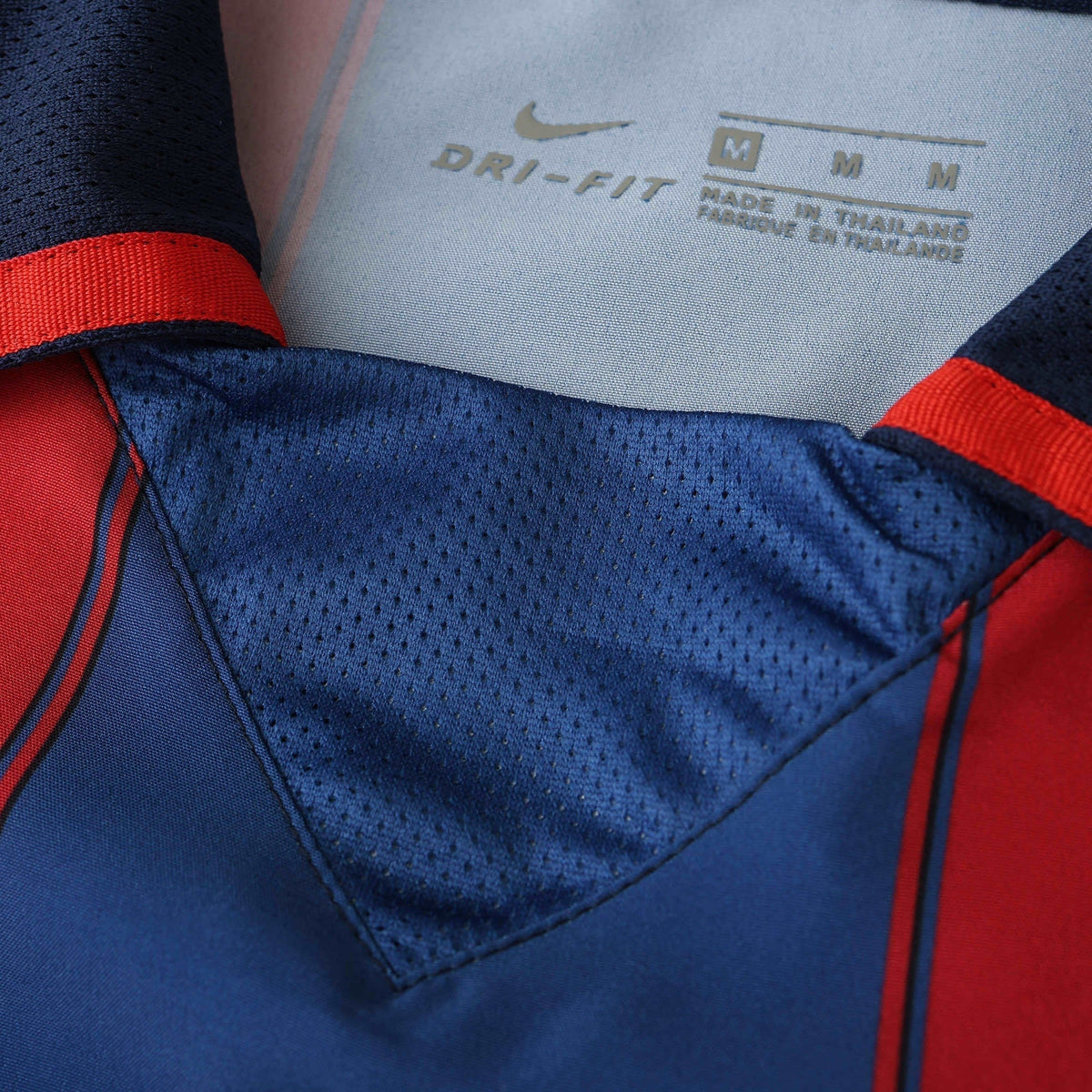 FC Barcelona 2003/04 Home Shirt