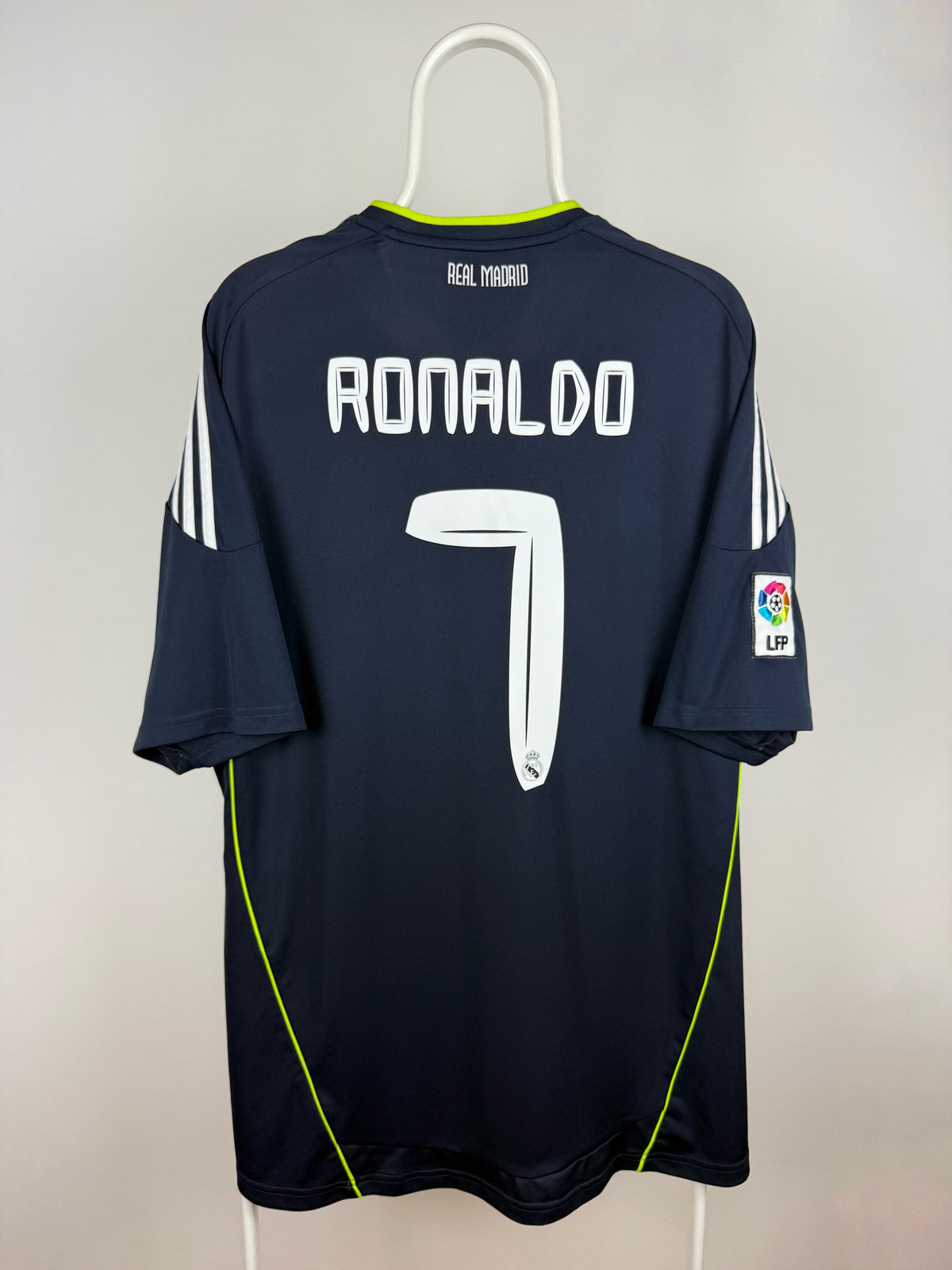 Cristiano Ronaldo - Real Madrid 2010/11 Away Shirt