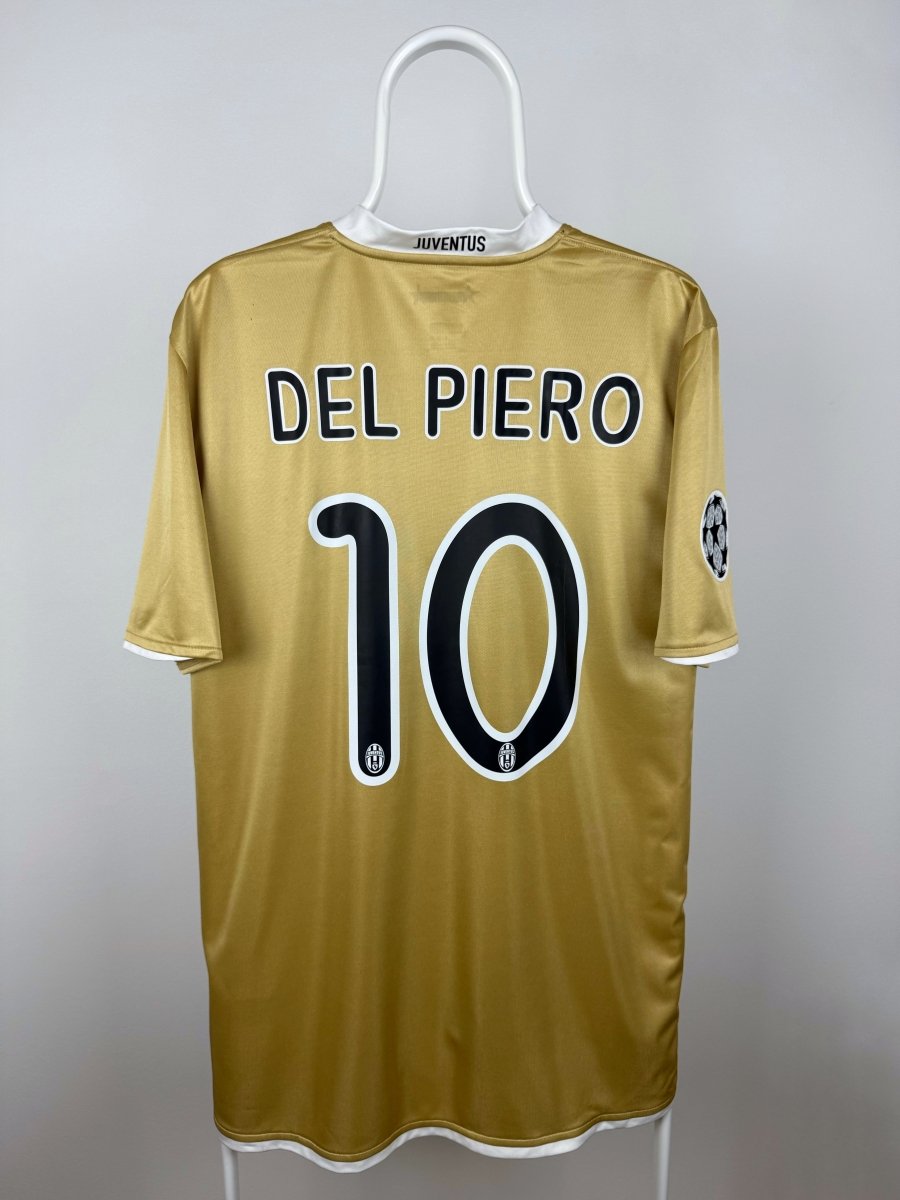 Alessandro Del Piero - Juventus 2008/09 away shirt 🇮🇹