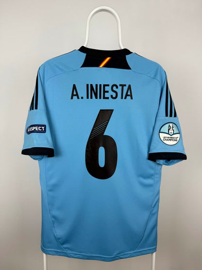 Andres Iniesta - Spain 2012 away shirt 🇪🇸