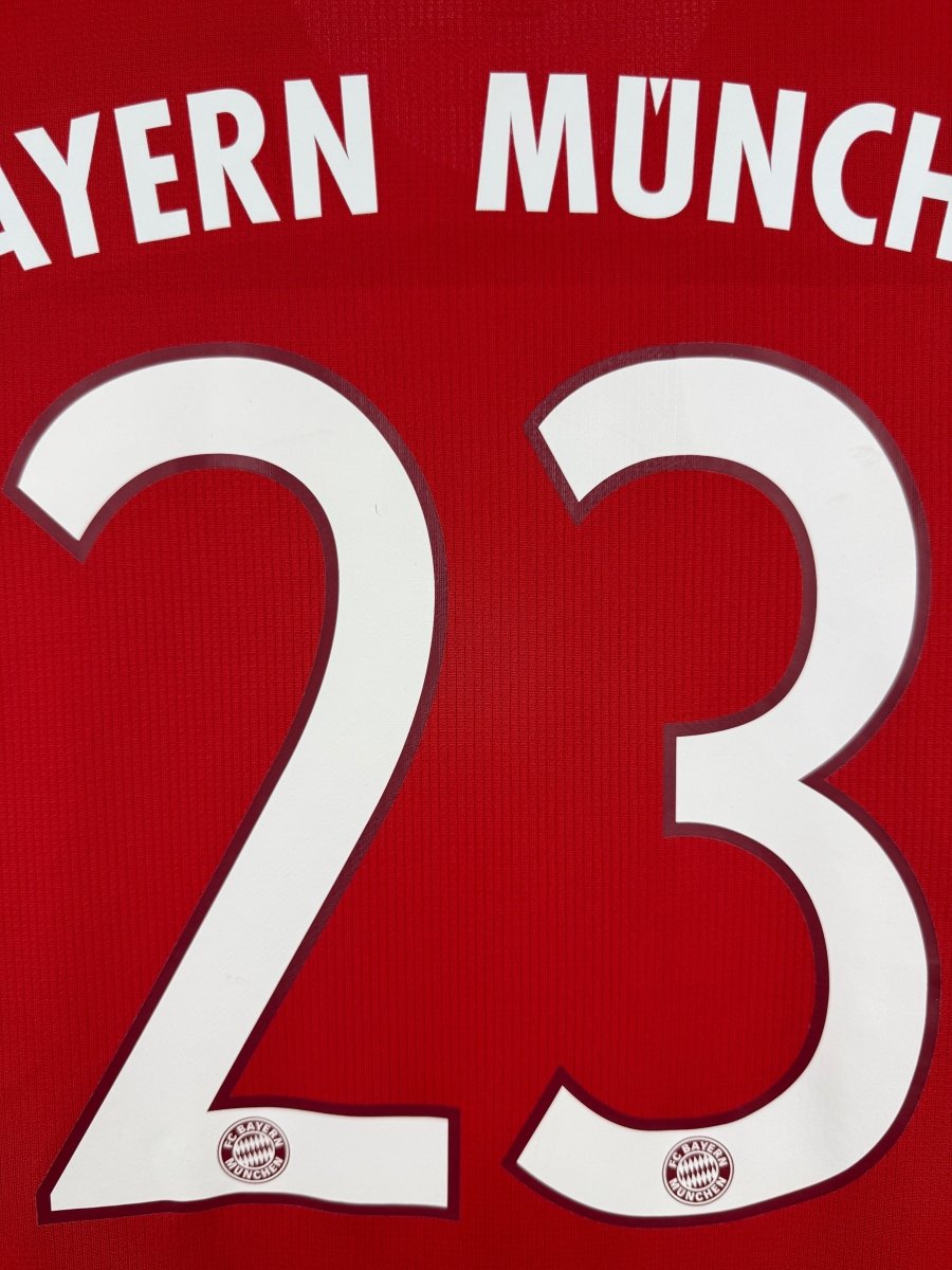 Arturo Vidal - FC Bayern München 2015/16 hjemmebane trøje 🇨🇱